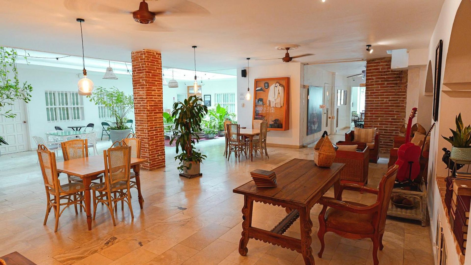 Kartaxa Hotel