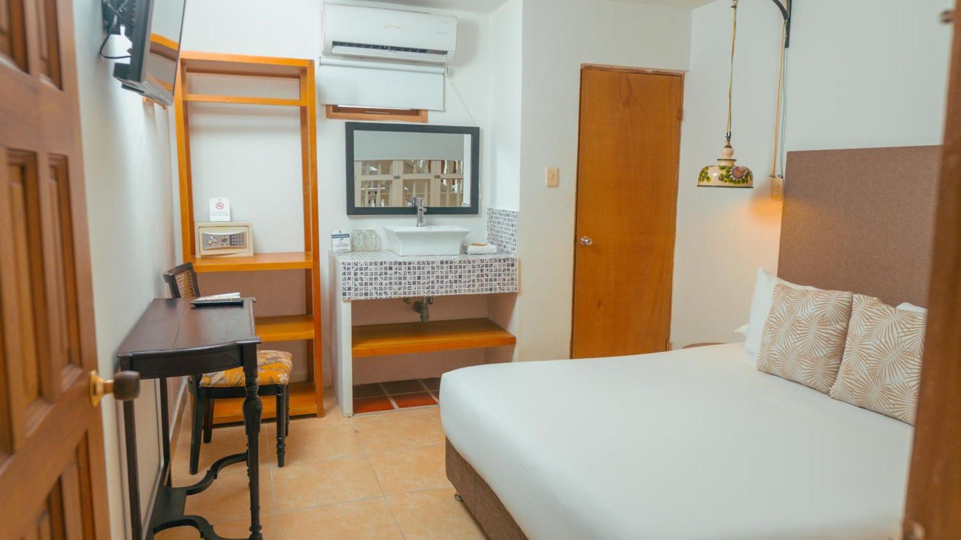 Kartaxa Hotel