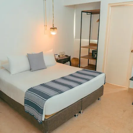 Kartaxa Hotel 4*